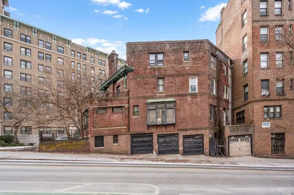 811 Riverside DR, New York (manhattan), NY 10032