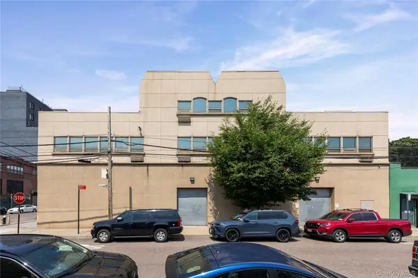 12-19 37th AVE, Long Island City, NY 11101