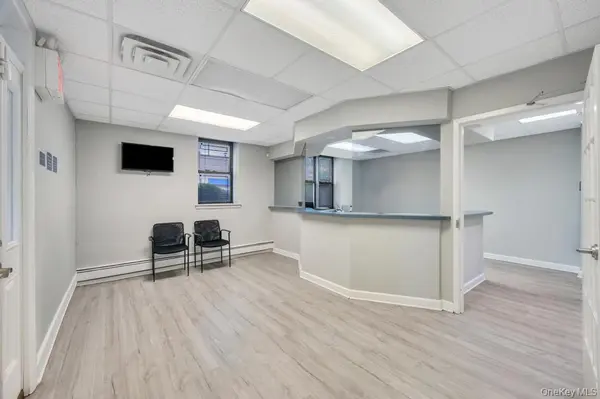 99-04 57th AVE #L1, Corona, NY 11368