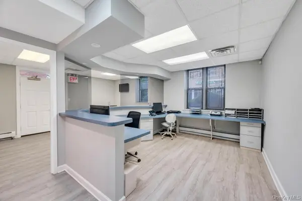 99-04 57th AVE #L1, Corona, NY 11368