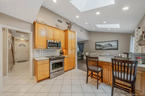 1A Richard PL, Ronkonkoma, NY 11779