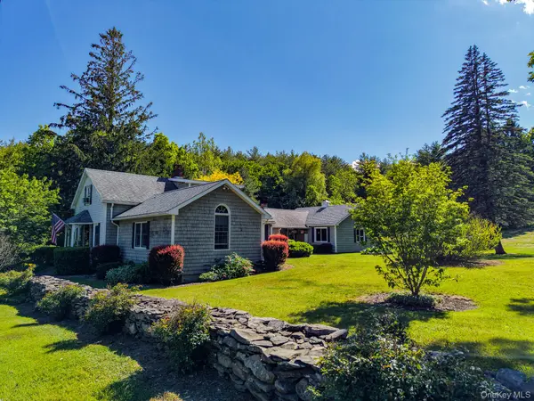 221 Camp Medusa RD, Call Listing Agent, NY 12147