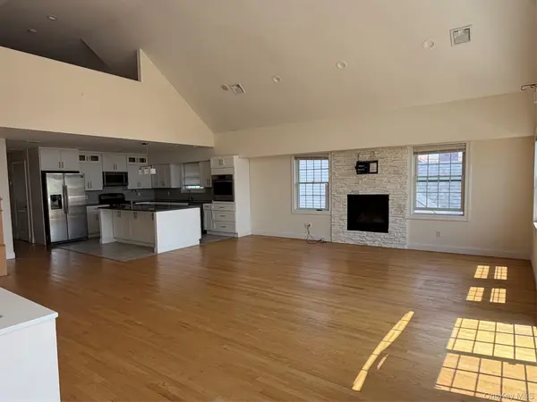 621 E Olive ST #2, Long Beach, NY 11561