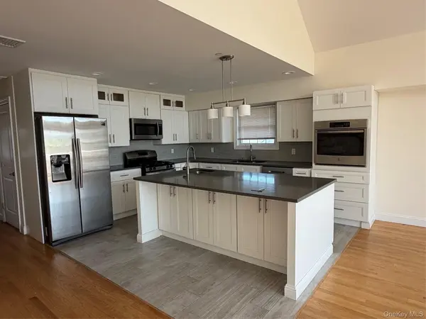 621 E Olive ST #2, Long Beach, NY 11561