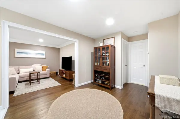 130 Church ST #3A, Kings Park, NY 11754