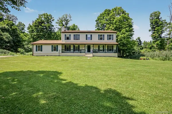 15 Country Hill RD, Brewster, NY 10509