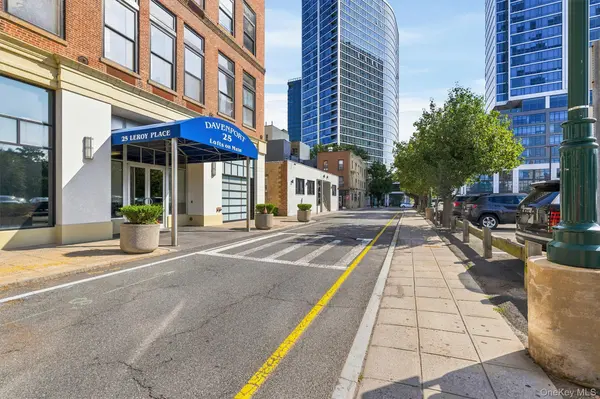 25 Leroy PL #206, New Rochelle, NY 10805