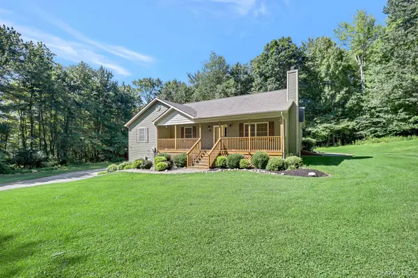 49 Bushville RD, Westtown, NY 10998
