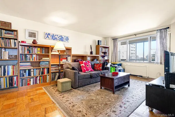 70-25 Yellowstone Blvd Yellowstone BLVD #4D, Forest Hills, NY 11375