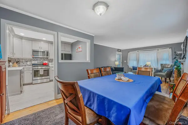 63 Lewis RD, Merrick, NY 11566