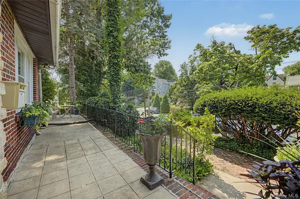 75 Sycamore AVE, Mount Vernon, NY 10553