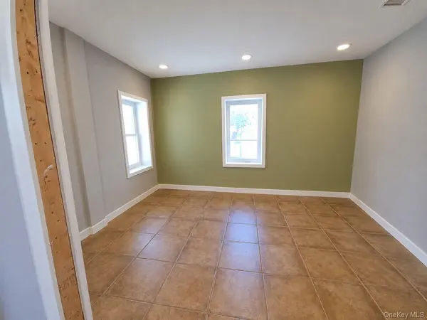 60 N Main ST, Florida, NY 10921