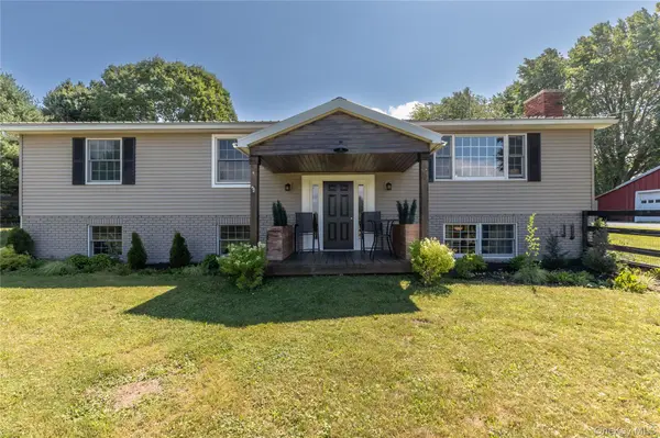 62 Gannon RD, Other, NY 12028