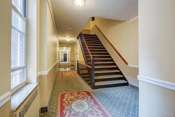 77-14 113th ST #2A, Forest Hills, NY 11375