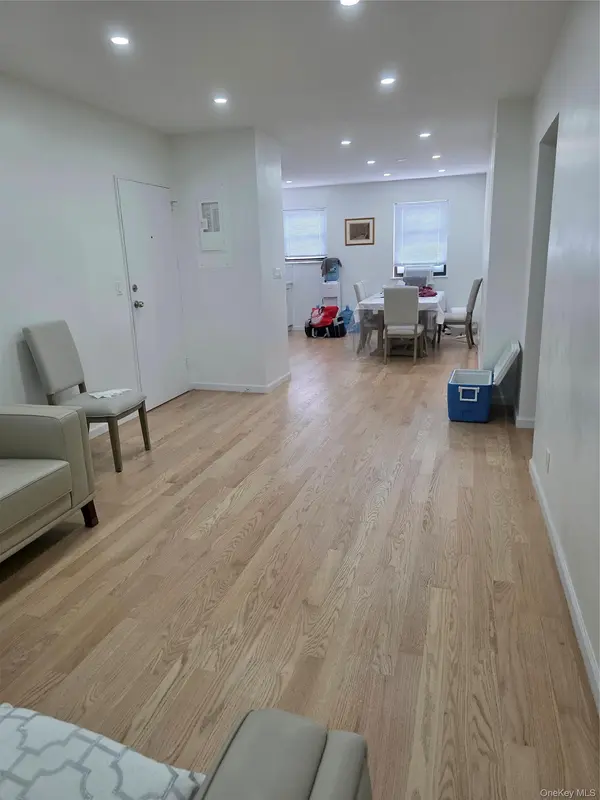 71-37 Vleigh PL #40B, Kew Garden Hills, NY 11367