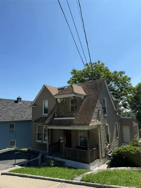 394 Upland AVE, Yonkers, NY 10703