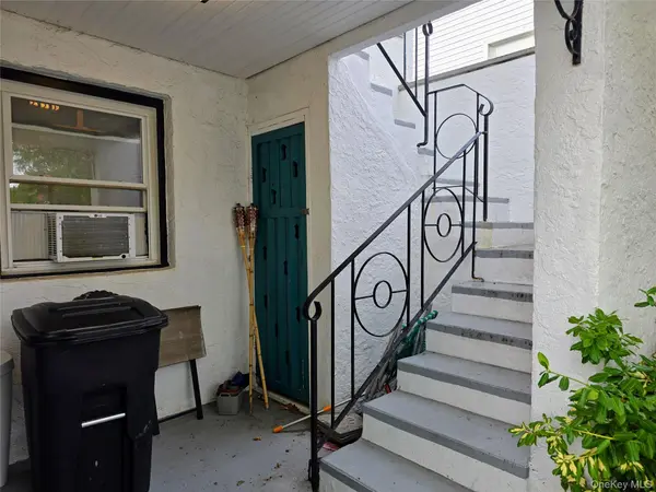537 E Chester ST, Long Beach, NY 11561