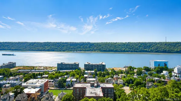 270 North Broadway #4A, Yonkers, NY 10701