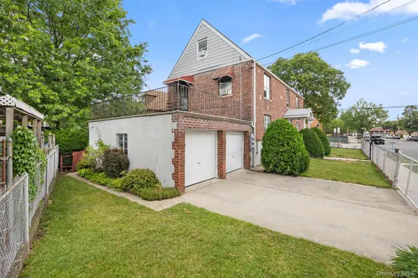 2745 Woodhull AVE, Bronx, NY 10469