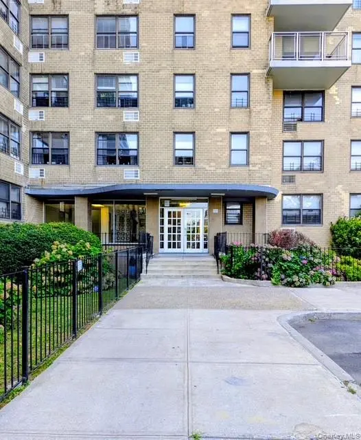 1966 Newbold AVE #1202, Bronx, NY 10472