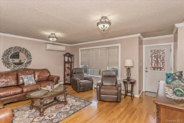 10752 Remington ST, Jamaica, NY 11435