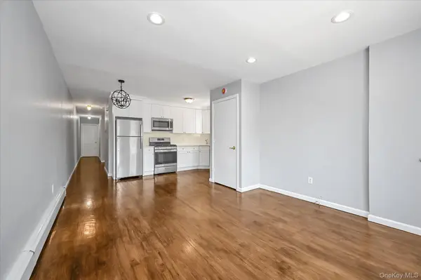 20-13 124th ST, College Point, NY 11356