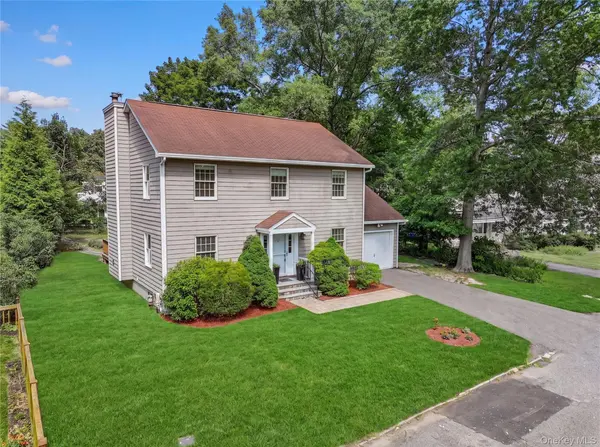 105 Huntley DR, Ardsley, NY 10502