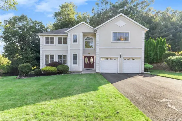 5 Dennis McHugh CT, Tappan, NY 10983
