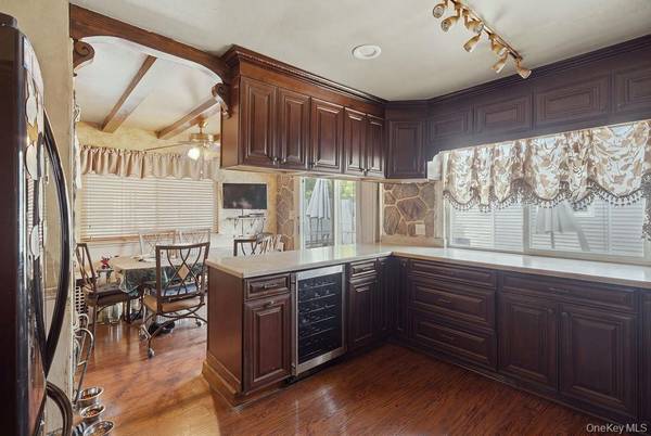 165 Meister BLVD, Freeport, NY 11520