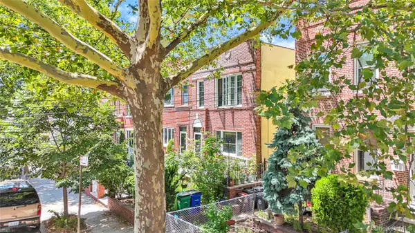 2358 23rd ST, Astoria, NY 11105