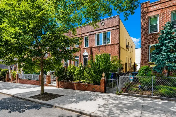 2358 23rd ST, Astoria, NY 11105