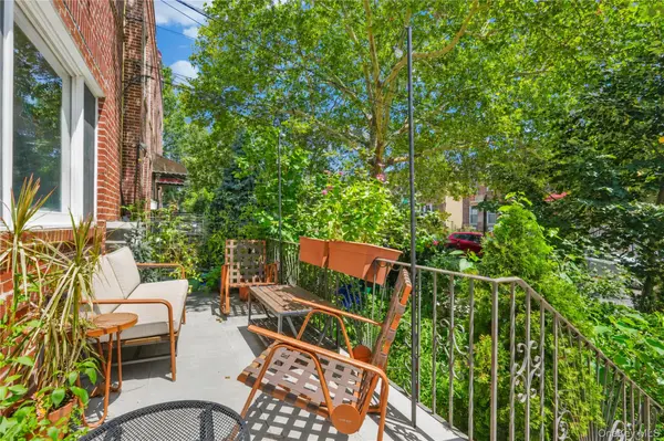 2358 23rd ST, Astoria, NY 11105