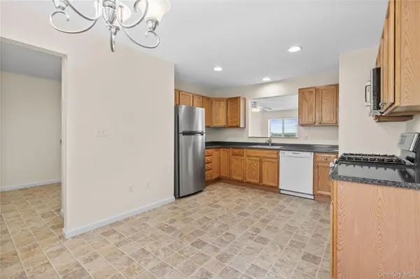 1204 Eagles Ridge RD, Brewster, NY 10509