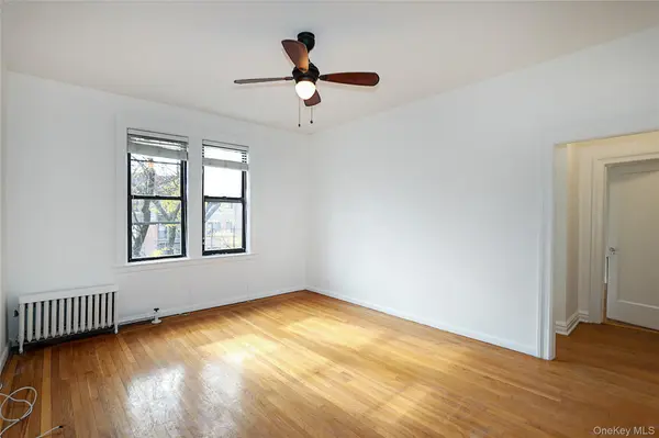 11525 Metropolitan AVE #233, Kew Gardens, NY 11418