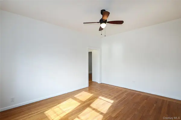 11525 Metropolitan AVE #233, Kew Gardens, NY 11418