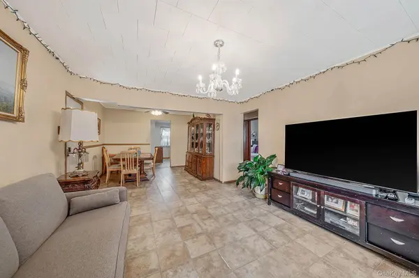 8602 241st ST, Bellerose, NY 11426