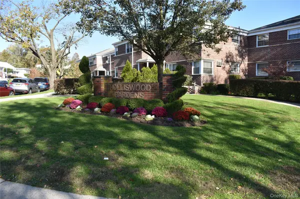 19822 Pompeii AVE #1A, Holliswood, NY 11423