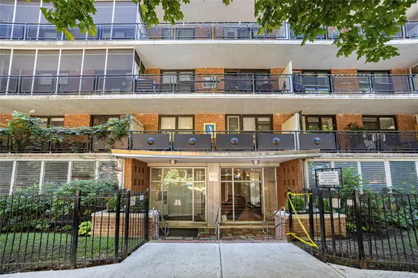 35-50 85 ST #7K, Jackson Heights, NY 11372