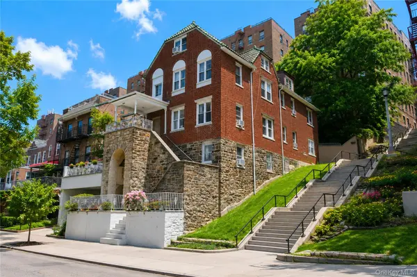 2854 Kingsbridge TER, Bronx, NY 10463