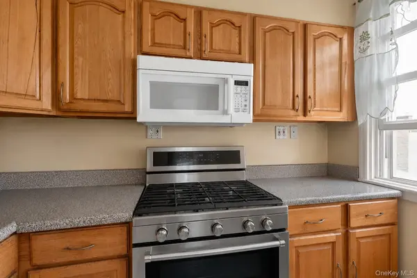 2280 Lyon AVE, Bronx, NY 10462