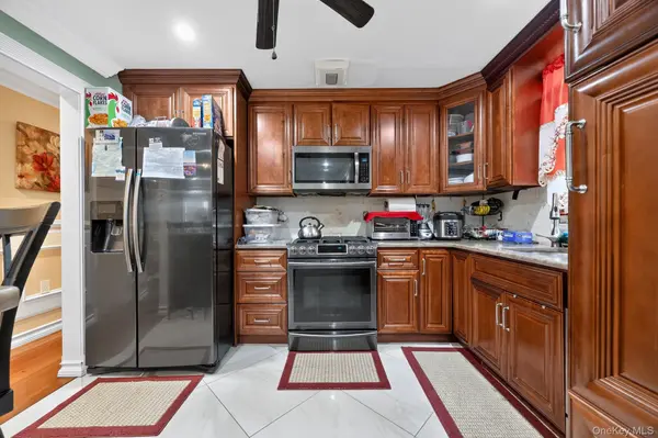 568 Autumn AVE, Brooklyn, NY 11208
