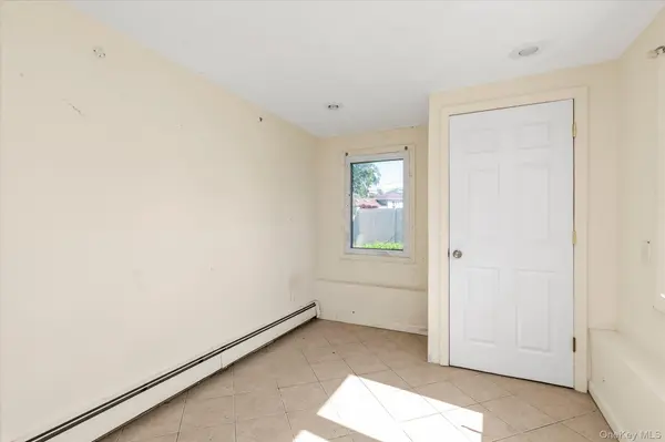 2715 Short ST, Bellmore, NY 11710
