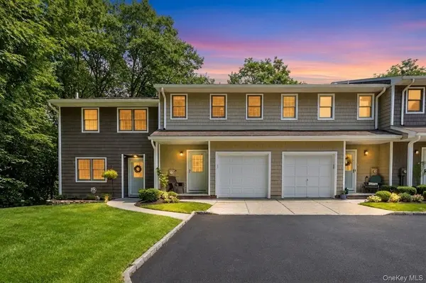 2 Pine ST, Huntington, NY 11743