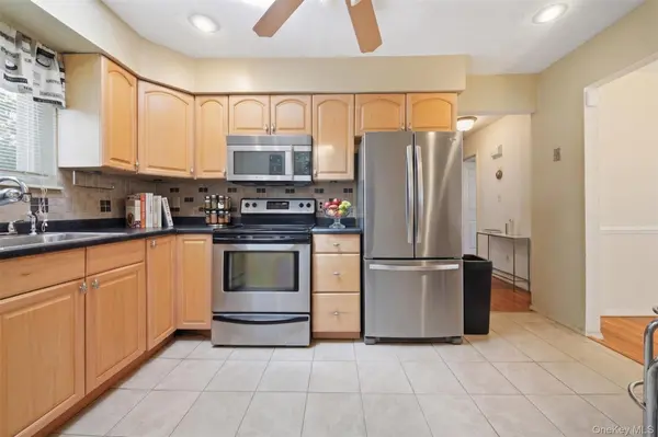 52 N 15th ST, Wyandanch, NY 11798