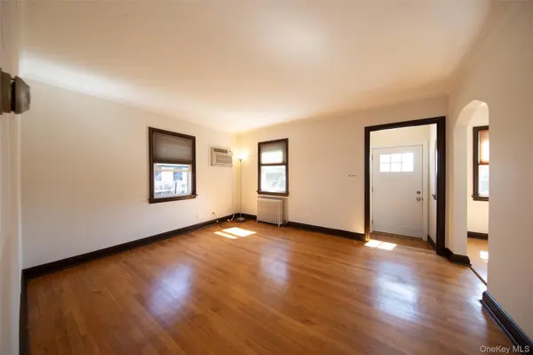 159 Harrison AVE, Franklin Square, NY 11010