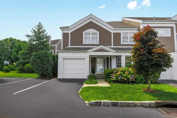 44 Alex DR, White Plains, NY 10605