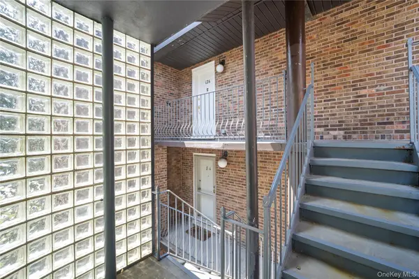180 Davis AVE #12A, Bronx, NY 10465