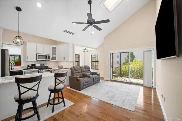 180 Davis AVE #12A, Bronx, NY 10465