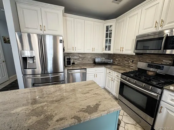244 Beach 79th ST, Rockaway Beach, NY 11693