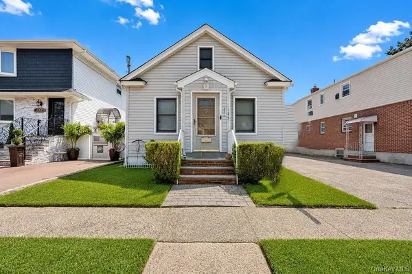 349 Werns AVE, Elmont, NY 11003